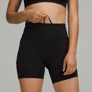 Lululemon fast and free biker shorts in NAVY